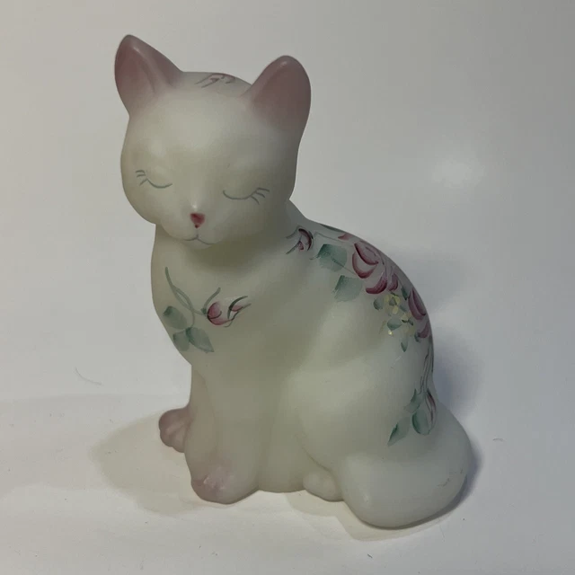 Vintage Fenton White Satin Custard Glass Cat with Hand Painted Flowers 3.5”