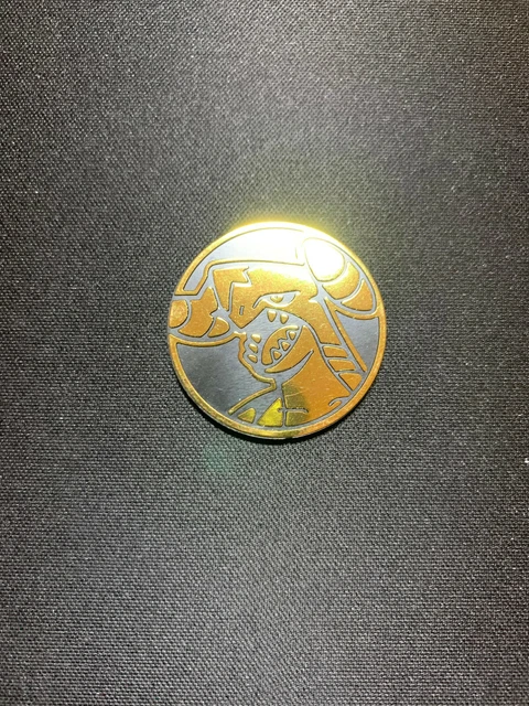 POKEMON GARCHOMP COLLECTIBLE Coin (Gold Mirror Holofoil) Pins & Badges ...