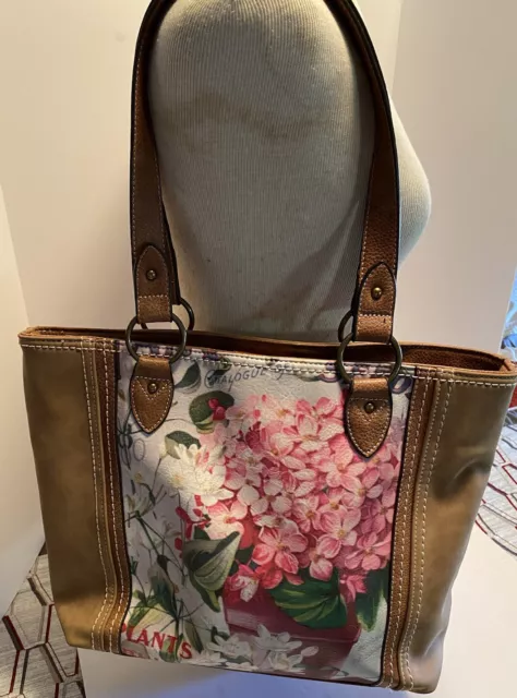 B.O.C Born of Concept Floral Tote Hydrangeas Saddle Bag Destination Purse 2