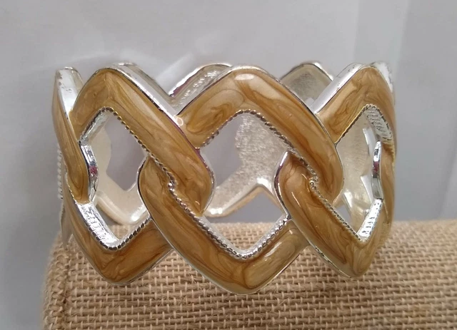Vintage Fashion Enamel Cuff Bracelet with Hinge - One Size - Silver Tone