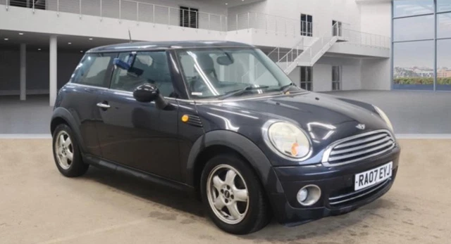 2007 MINI HATCHBACK 1.4 One 3dr Auto HATCHBACK Petrol Automatic