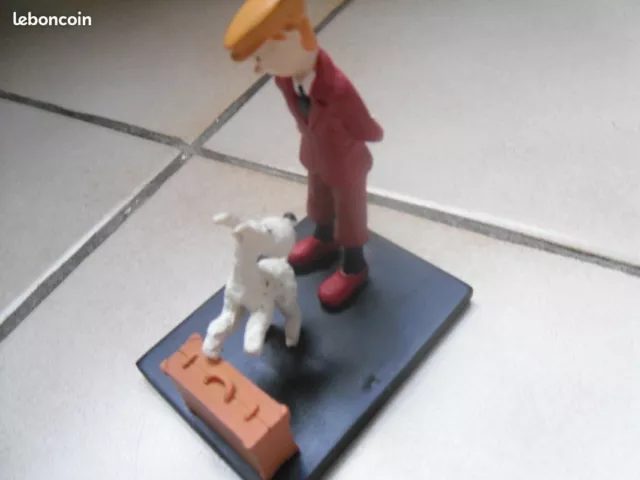 Tintin  et milou a la valise