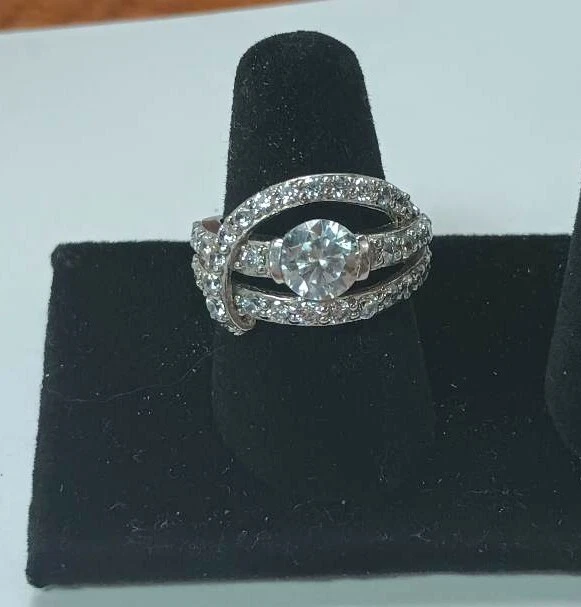 Beautiful Jose Hess Sterling Silver White CZ Cubic Zirconia Cocktail Ring Size 6