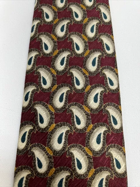 Kenneth Gordon 59” Men’s Tie 100% Imported Silk Made In USA Red Paisley 3