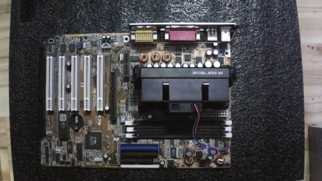 AMD-K7600 - K7M Slot A Mainboard - Bundle (CPU+Mainboard)