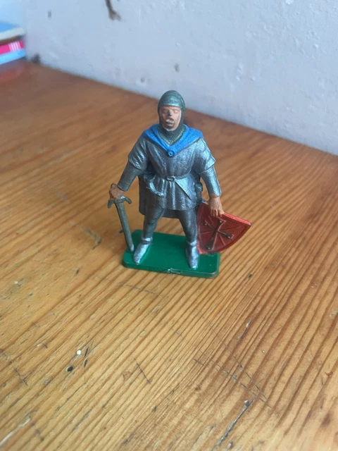 LOT SOLDATS ANCIENS Starlux Chevaliers Moyen Âge figurines 1/32 EUR 26