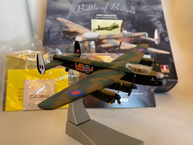 Corgi Classic Diecast Model 47301- Avro Lancaster- 1/144 with box