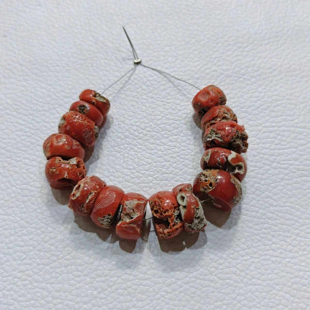 Lot De 50 Carats De Corail Rouge Brut Naturel - Pierres Précieuses En Vrac, Provenance Italie/Inde