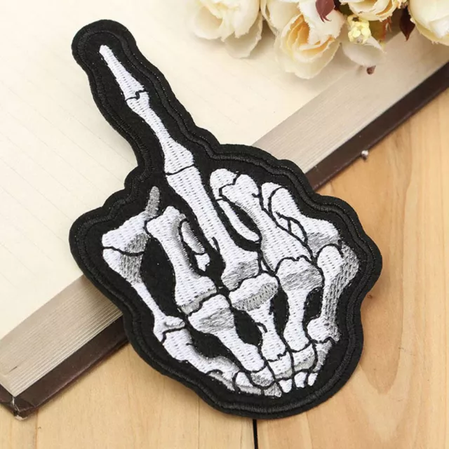 Sew Embroidery Iron On Patch Badge pplique Middle Finger Skull Skateboard.MF