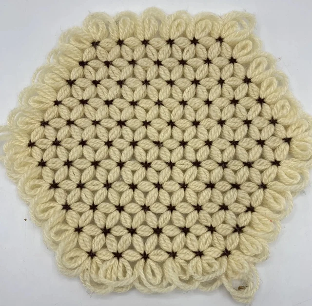 Vintage Yarn Star Trivet Hot Pad Country Cottagecore Daisy Loom Beige Brown