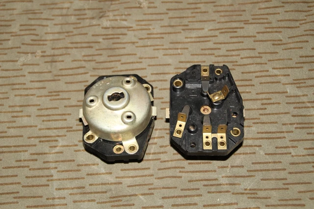 Zündschloss Mit Lichtschalter Für MZ ETZ 150/250/251 – Stahl, Originalgetreu