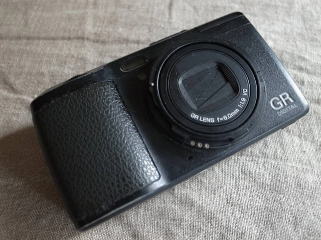 Ricoh Gr Digital Iv Camera Lcd Screen Defective Battery Holding Parts Missing Ri