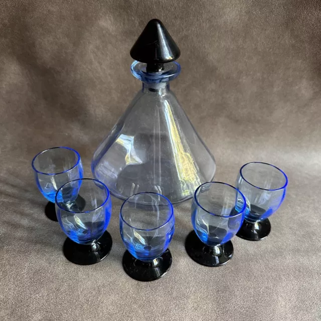 VINTAGE ART DECO 1930s BLUE GLASS SPIRITS LIQUER DECANTER SET w/ FIVE GLASSES