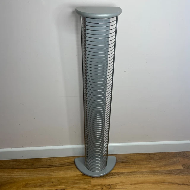Estante torre de almacenamiento de audio de metal y madera plateado, almacena 65 CD, 95 cm de alto