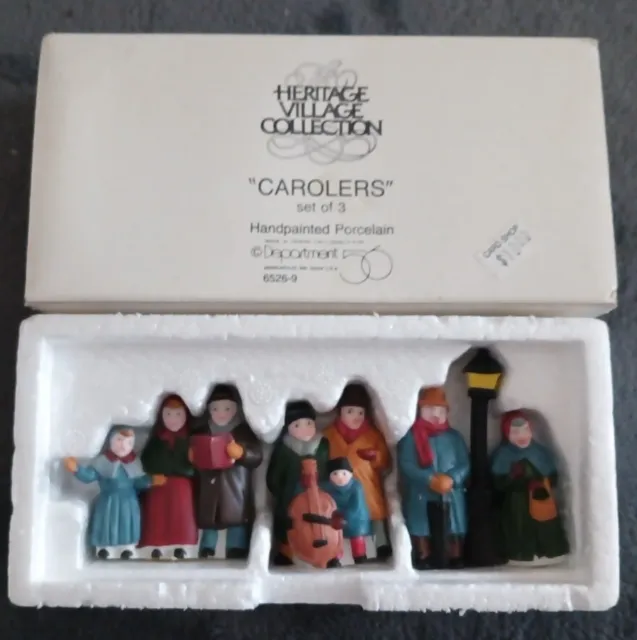 Dept 56 Heritage Village Collection Dickens Carolers on the Doorstep 5570-0 NEW