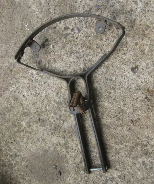 * armature de selle  125 peugeot  55 56 57