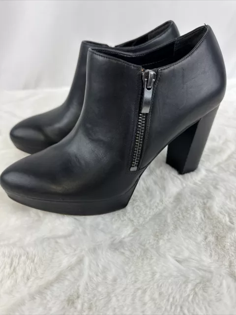 Franco Sarto  Womens Ankle Boot Size 6M Black Block Heel Almond Toe