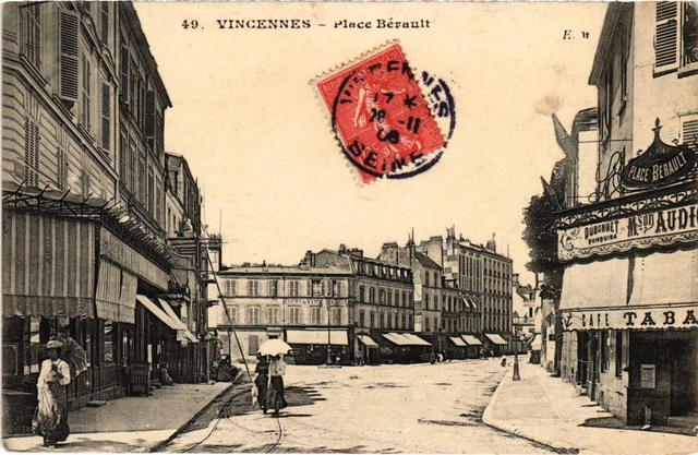 CPA AK Vincennes Place Berault FRANCE (1283232)