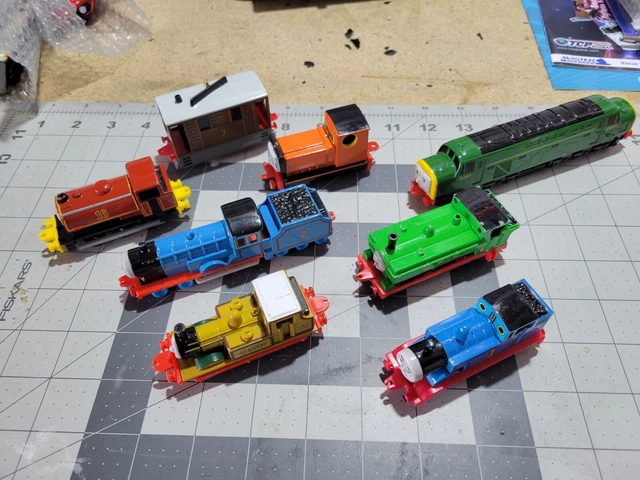 THOMAS THE TANK Engine and Friends ERTL Metal DieCast Lot of 8 Trains ...