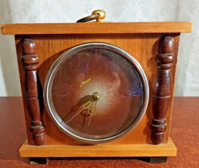 Reloj antiguo soviético Mayak Original. 1960 URSS. Requiere reparación