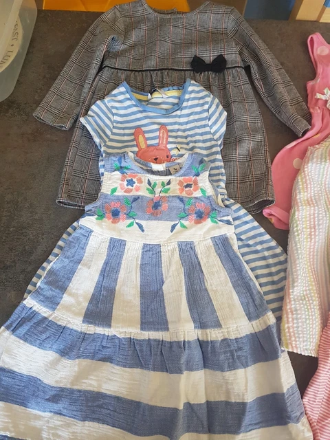 Girls clothing bundle - age 2-3 years 2