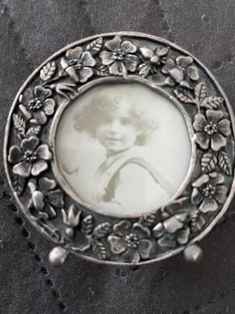 Vintage Silver Scenes Miniature Round Silver Plated Photo Frame