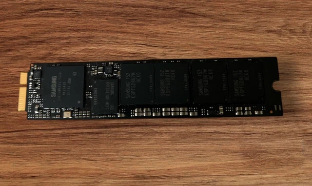 GENUINE SAMSUNG MZ-CPA2560/0A1 655-1665C Apple MacBook Air 256GB