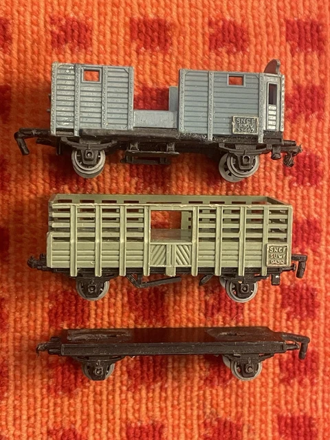 Majorette - Rail Route - Locomotive Et Wagons - Ancien