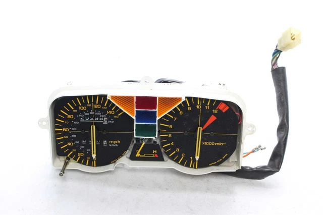 SPEEDOMETER COCKPIT INSTRUMENTS Honda VF 500 F PC12 84-87 £38.27 ...