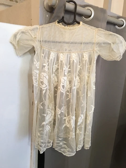 Exceptionnelle robe ancienne du XIXe de poupée ou pour enfant