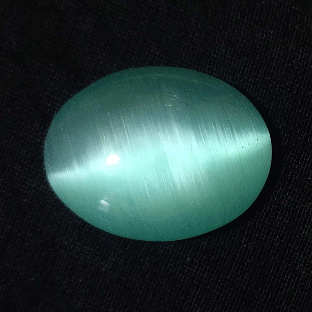 40.15 Cts Natural Green Cat's Eye Cab Shape  Excellent  Gemstone