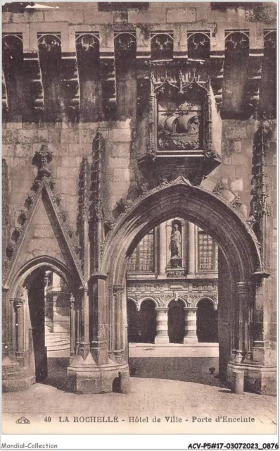 ACVP5-17-0442 - LA ROCHELLE - hôtel de ville - porte d'enceinte