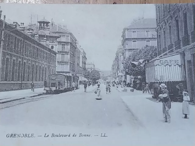 Rare CPA Isère Grenoble Le Boulevard De Bonne