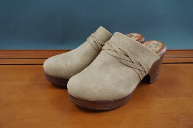 Born Boc Cardi Womens Size 9 Shoes Brown Leather  Slip On Heeled Clog Casual