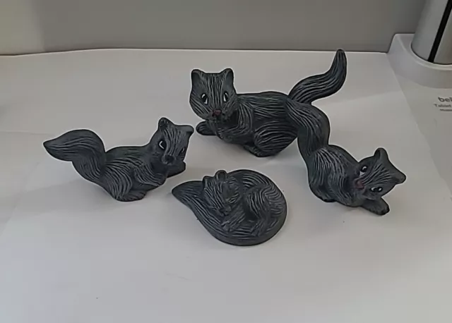 Vintage Pair Of 4 Ceramic Squirrel Figurines Black