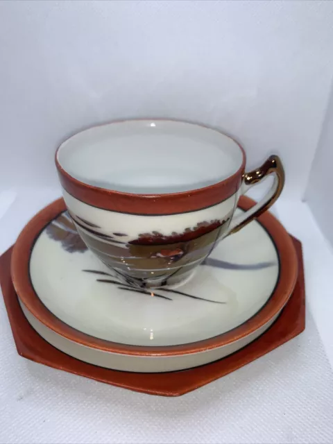 VINTAGE Tea Cup Trio.. Fine Translucent Porcelain, Swan, Gold Luster Glaze