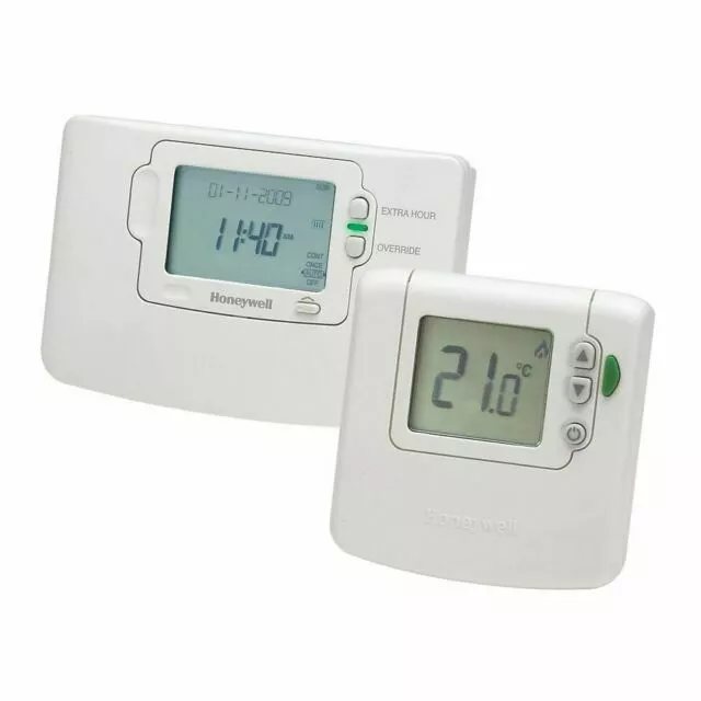 Honeywell Sundial RF2 Pack 1 Wireless Thermostat Timeswitch   Y9120H2009- new