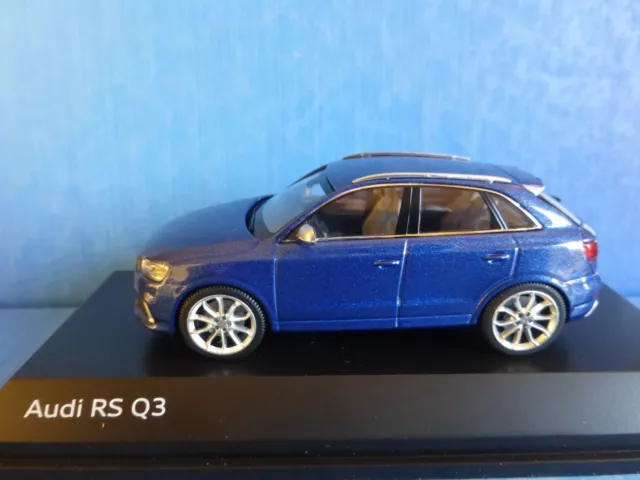 AUDI RS Q3 SPORTBACK brun métal, voiture miniature 1/18e, MINICHAMPS  155018104