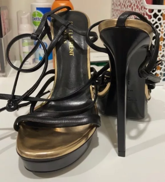 Talons aiguilles à lanières YSL Saint Laurent noir et or - EU37