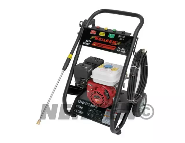 2200psi Petrol Pressure washer 4.6hp Engine will draw from a drum 20 meter hose