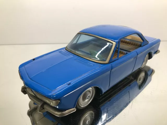 YONEZAWA MADE IN JAPAN 6361 BMW 2000 CS - TIN TOY - FRICTION -BLUE L30.0cm- GOOD