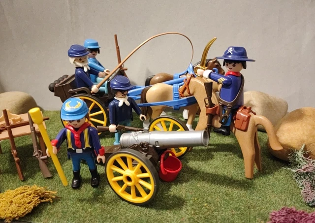 PLAYMOBIL vintage pirates lot soldats tuniques rouges canon