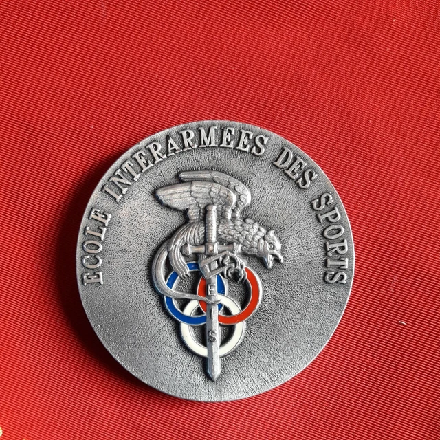 Militaria - Pin's Armée / EIS  École Interarmées Des Sports Estampille Delsart Egf T1039 02 2215545610