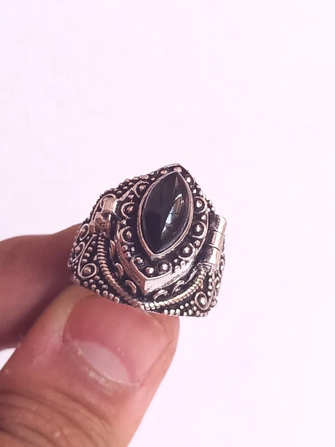 Vintage Poison Secret Box Ring and 925 Silver Oxidized with Black Onyx Size 7 US