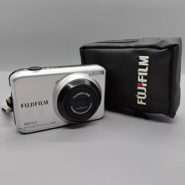 Fujifilm FinePix L30 10.0MP Compact Digital Camera Silver Tested