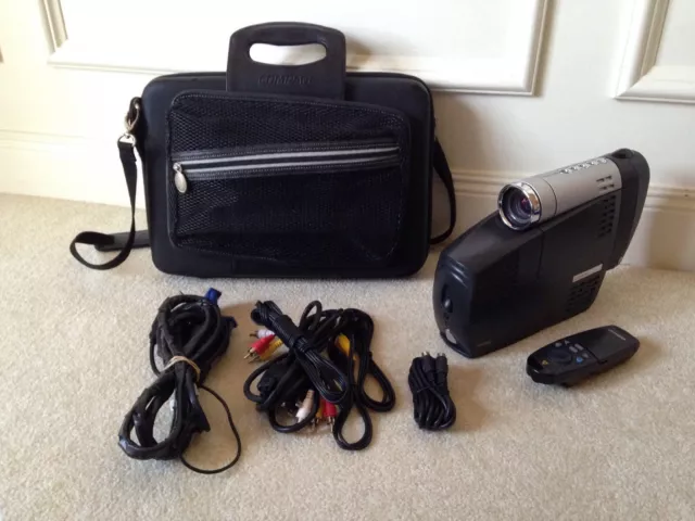 Compaq MP 2800 DLP Projector, Case, Remote, Cords - Tested Bundle