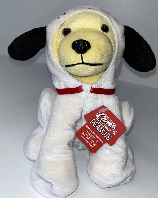 RAISING CANES SNOOPY and Woodstock Peanuts Charlie Brown Dog 2021 Plush