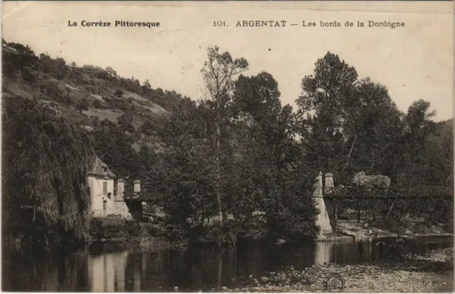 CPA Argentat Les bords de la Dordogne FRANCE (1051129)