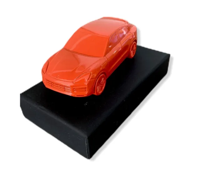 Porsche Cayenne Coupe Turbo - Lava Orange scale 1:43 - Paperweight - 2019 3