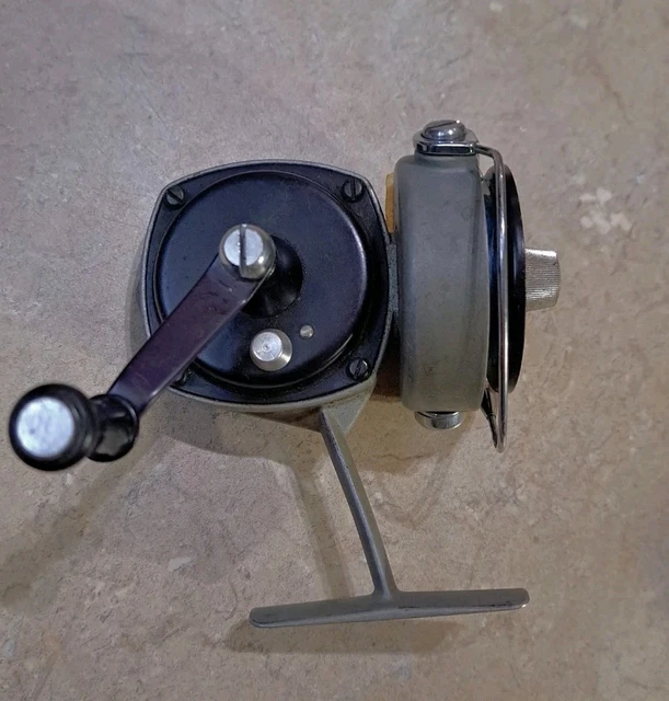 リール Bronson Jet 500 Vintage Bronson Jet Model 500 Spinning